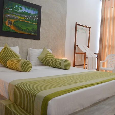 Diamond Lake Tourist Rest Anuradhapura Exterior photo
