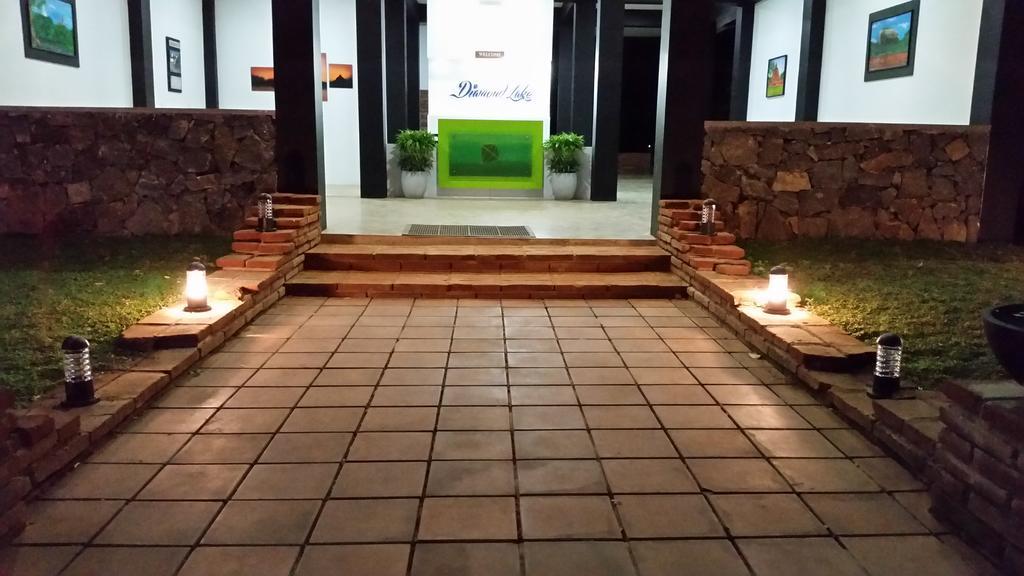 Diamond Lake Tourist Rest Anuradhapura Exterior photo