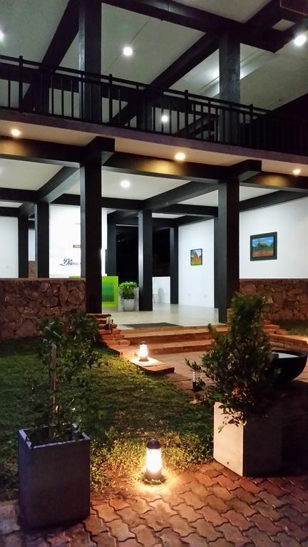 Diamond Lake Tourist Rest Anuradhapura Exterior photo